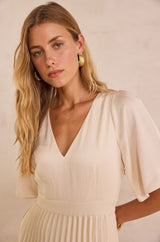 BILLIE CREAM PLEATED LONG DRESS