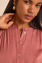 MAELLE DARK PINK SLEEVELESS BLOUSE