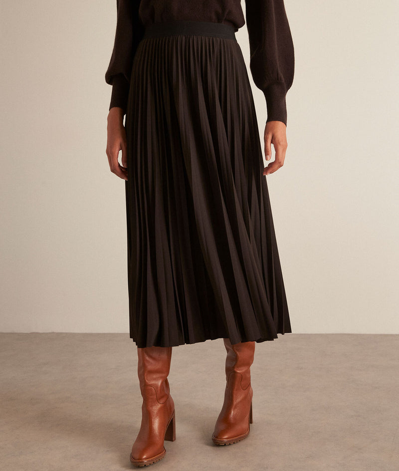ELARA BROWN PLEATED SKIRT